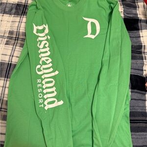 Disneyland Resort Green Long Sleeve Tee